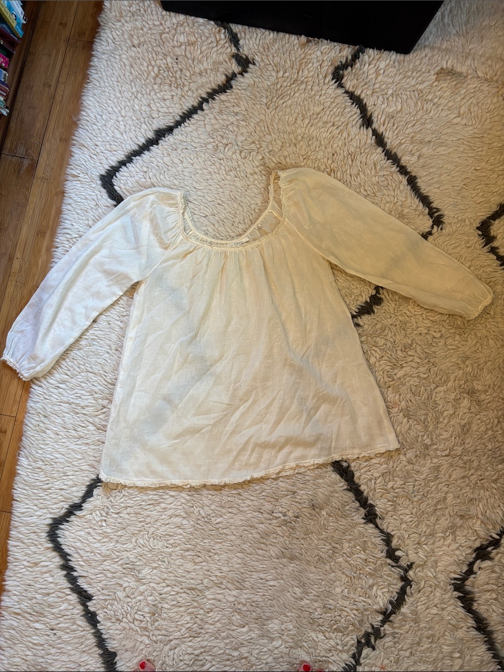 Doen Toccata Nightgown - Picture 7 of 17